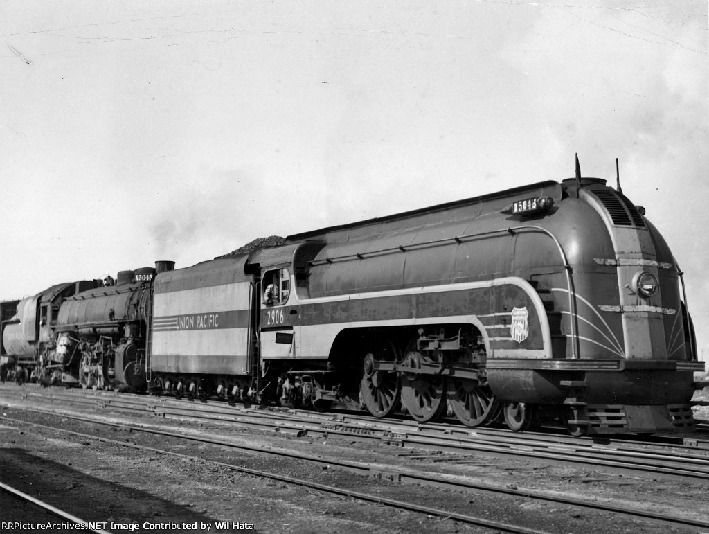 Union Pacific 4-6-2 2906